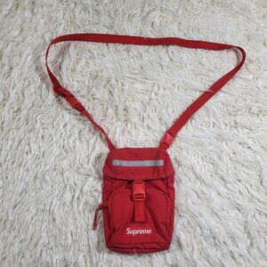 Supreme Camera Small Bag Red FW24 Box Logo Hypebeast Sidebag